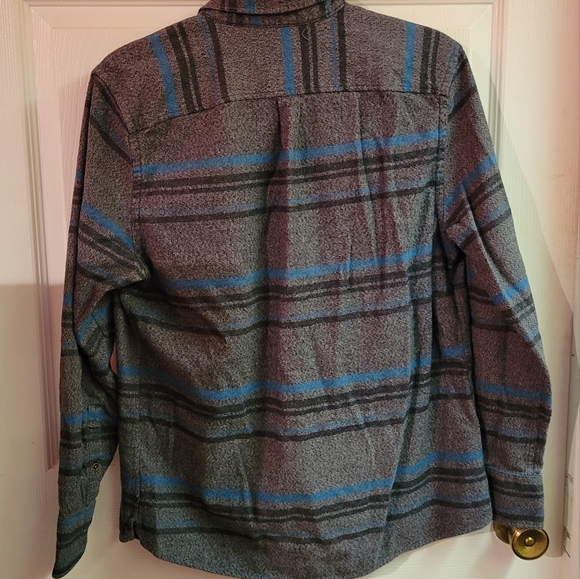 Striped button-down - Picture 6 of 7